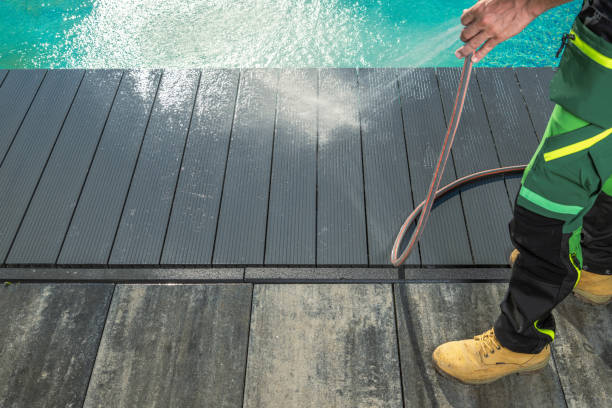 Best Roof Power Washing Services  in Tigard, OR