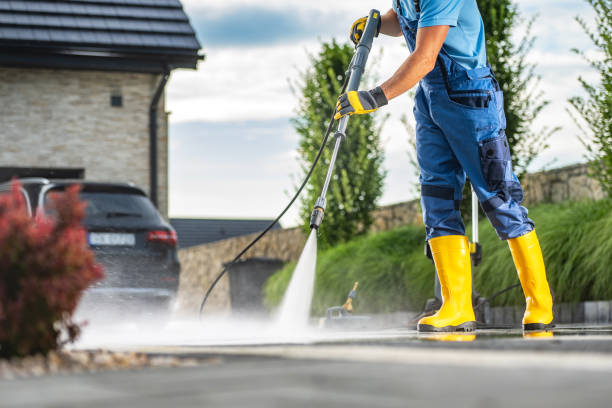 Best Pressure Washing Services for Businesses  in Tigard, OR